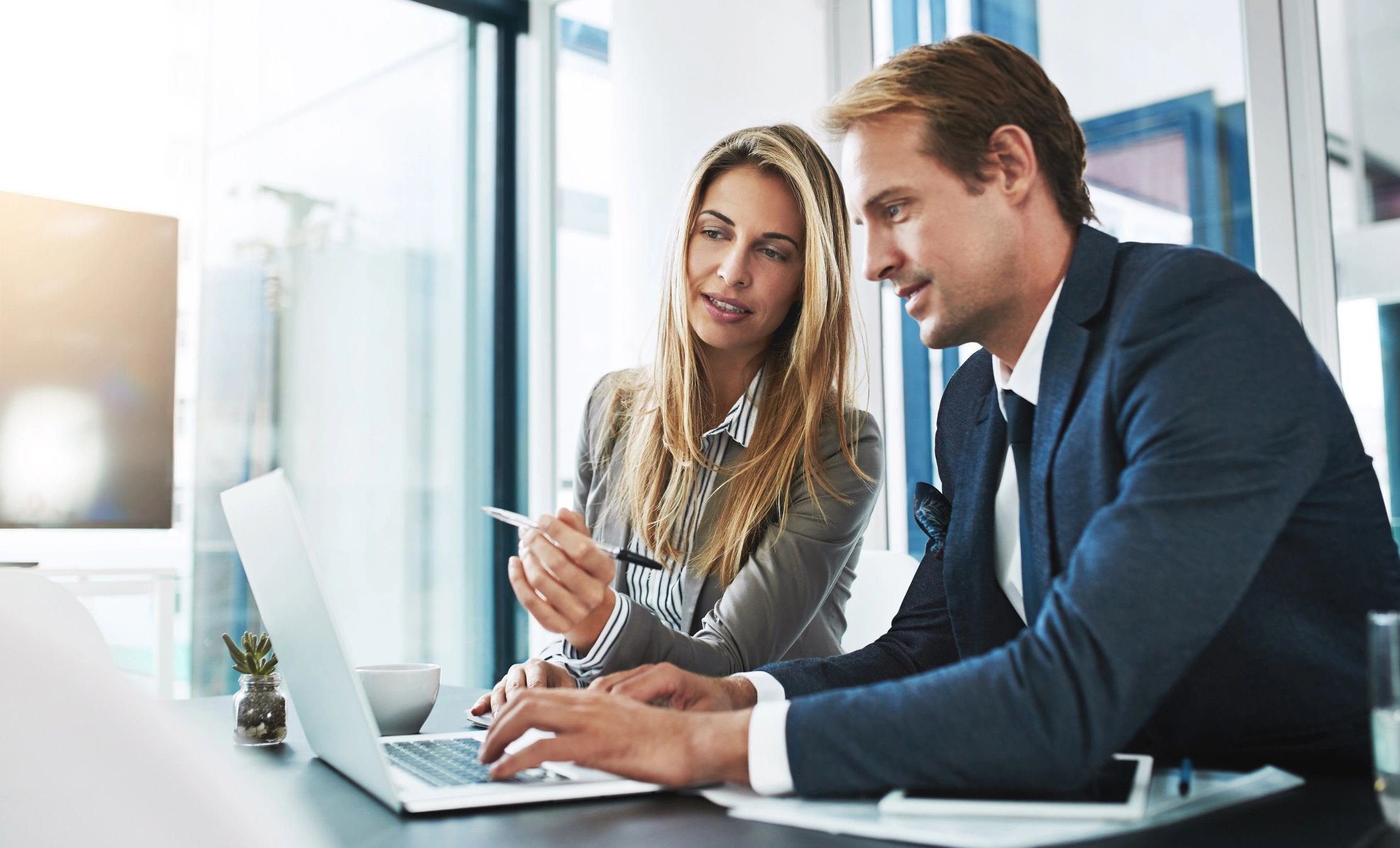 corporate consulting team